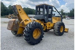 2001 John Deere 640GIII  Skidder